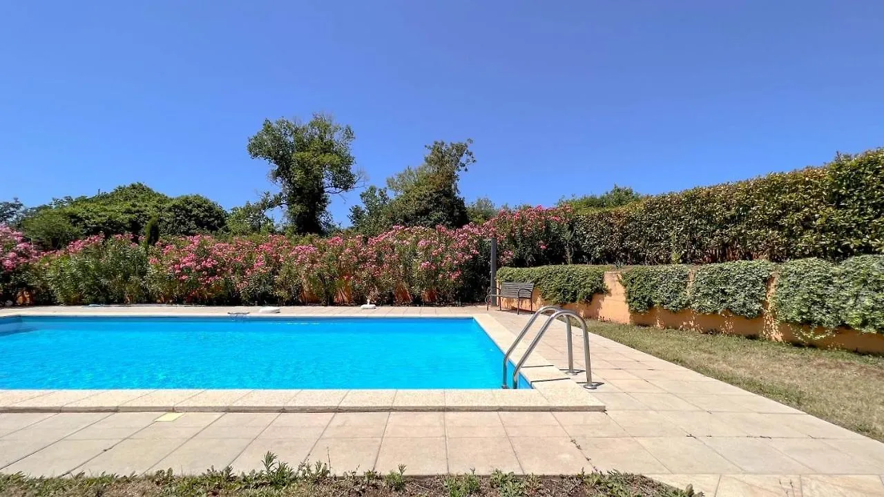 Mark Novigrad  Novigrad (Istria)