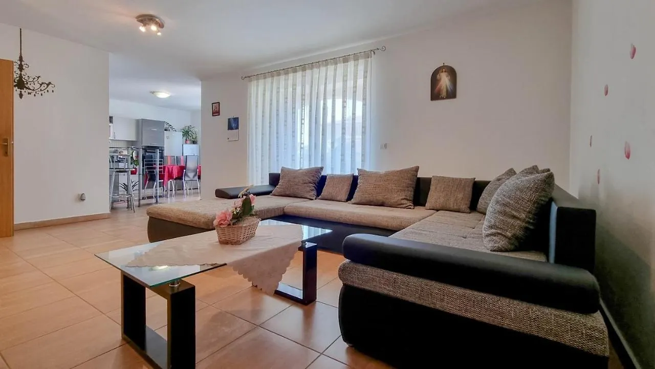Apartment Mark Novigrad  Croatia